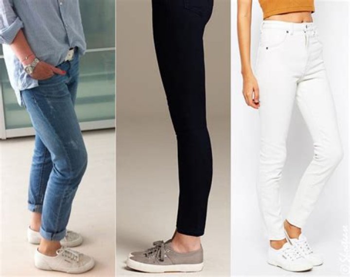Do sneakers look good with skinny jeans?