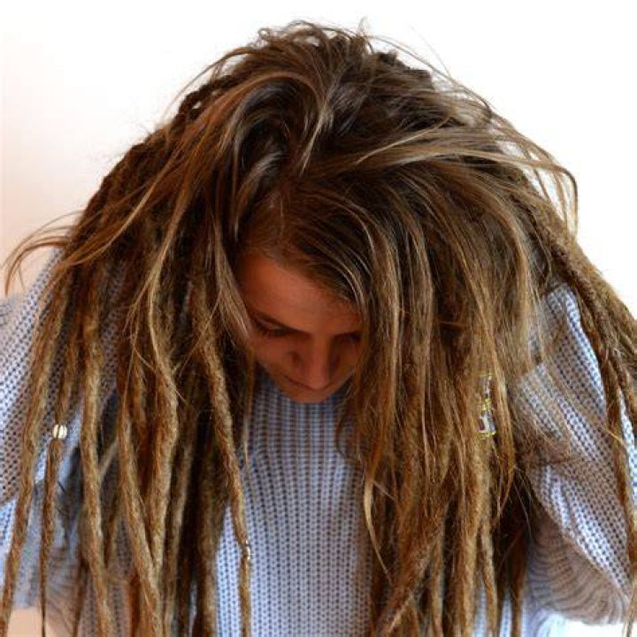 How do you fix loose dreads?