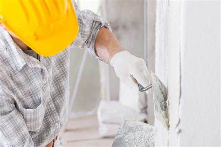 How much does plaster work cost?