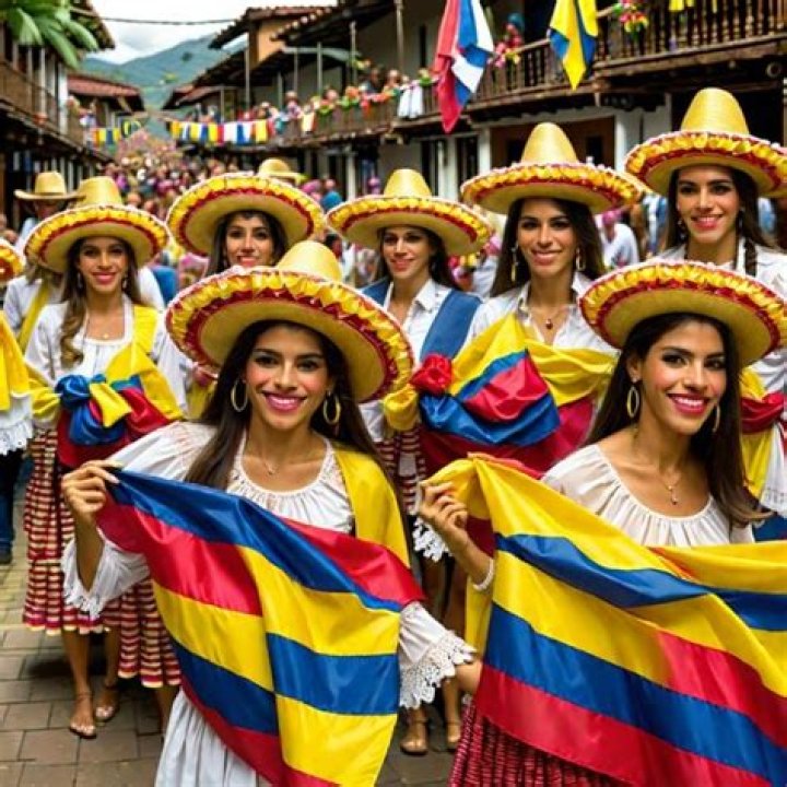 What are some Colombian customs?