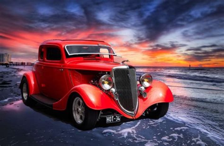What does it mean to call someone a hot rod?